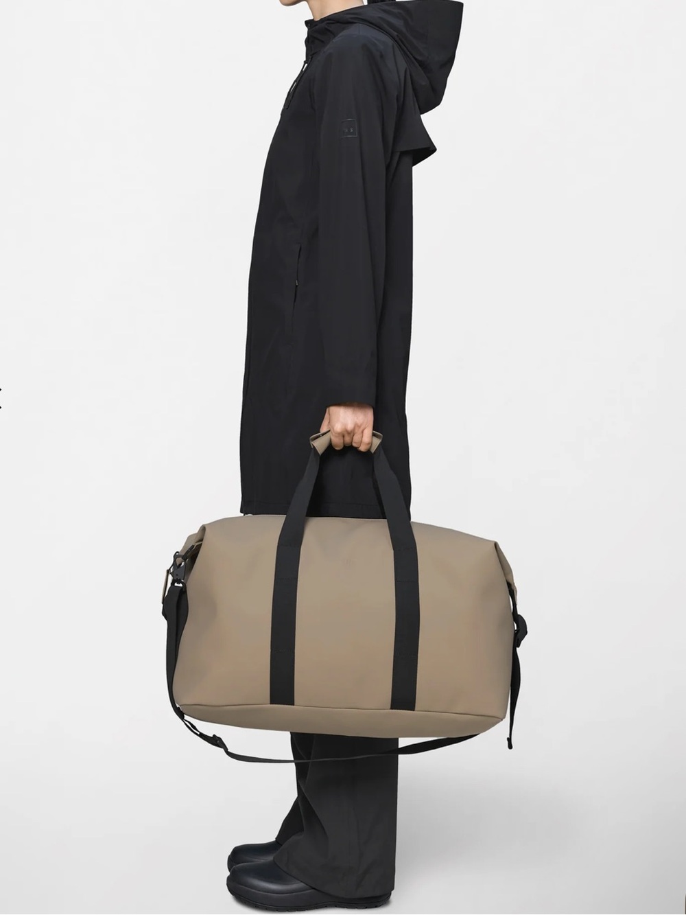 Rains Hilo Weekend Travel Bag in Sand